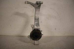 17812507 – 4B3407258G – Fusee rechts-voor
