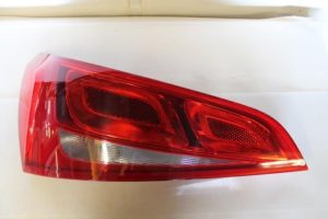 17792793 – 8R0945093 – Taillight, left