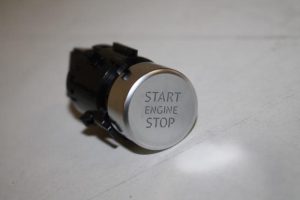 17820205 – 4M1905217D – Start/Stop schakelaar
