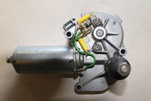 17861358 – 895955713 – Ruitenwissermotor achter