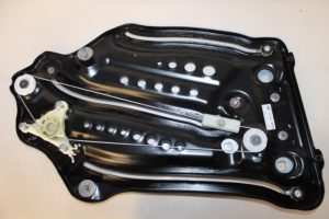 17792251 – 8F0839397D – Ruitmechaniek 2Deurs links-achter