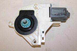 17788061 – 8K0959811A – Raammotor Portier