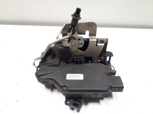 21021959 – 4B2837015G – Door lock mechanism 4-door, front left