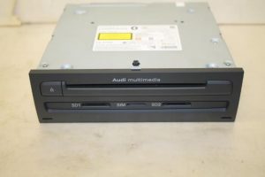 17798862 – 4H0035746H – Multi-media control unit