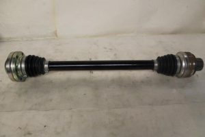 17794795 – 8K0501203M – Aandrijfas links-achter