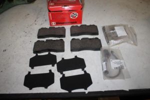 17824597 – 7L6698151G – Remblok voor