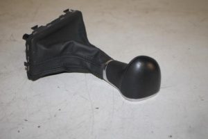 17831386 – 8K2713139RIBR – Gear stick