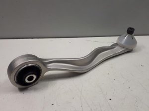 21597424 – 4D0407509D – Draagarm boven links-achter