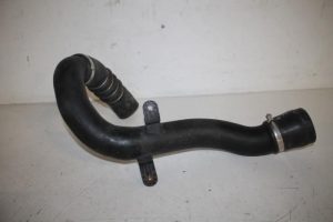 17810648 – 8U0145727B – Intercooler Rohr