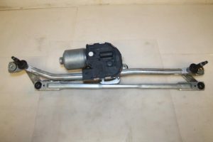 17794026 – 8R1955023D – Wiper motor + mechanism
