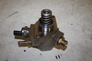 17823057 – 04E127026BH – Kraftstoffpumpe Elektrisch