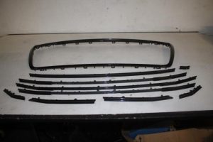 17829040 – 4K0807715T94 – Grille