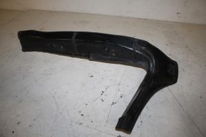 17823898 – 8T0821112A – Spatbord Lijst