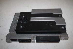 17804560 – 4G1035465 – Radio amplifier