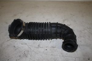17823091 – 03G129629 – Air intake hose