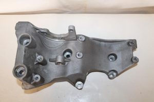 17791086 – 06D903143B – Stütze (sonstige)