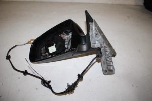 17826151 – 8H2858531D01C – Außenspiegel links