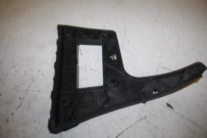 17814027 – 8T8807454A – Bumpersteun rechts-achter