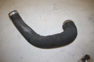 17819816 – 8K0145738AH – Intercooler Slang