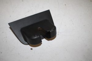 17830429 – 8P3827520A – Afdekplaat diversen