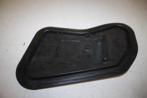 17829588 – 4KE839915 – Door plate 4-door left rear