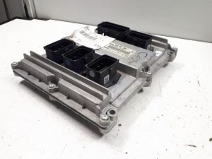 19005123 – 8W0907401B – Engine management computer