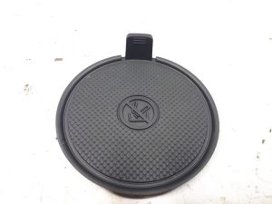 19003241 – 4K0862145B4PK – Bekerhouder