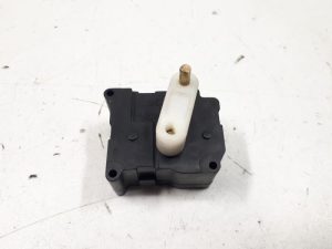 20512574 – 4D0820511A – Heater valve motor
