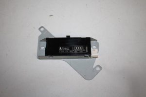 17825878 – 4F9035225AA – Antennenverstärker