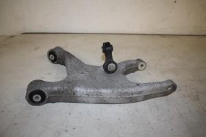 17831288 – 8K0505312J – Draagarm onder rechts-achter
