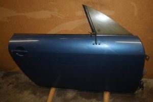 17799379 – 8N0831052C – Portier 2Deurs rechts