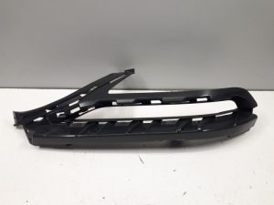 20437470 – 4M0807158D – Bumpersteun rechts-voor