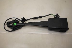 17801504 – 8K0857755D01C – Sicherheitsgurt Schließe links vorne