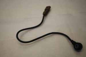 17801307 – 077905377E – Klopfsensor