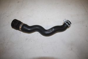 17827368 – 4M0819332D – Radiator hose