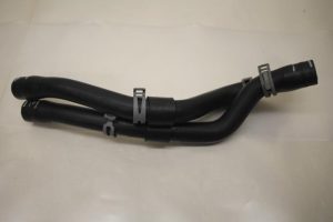 17800754 – 6R0122157D – Radiator hose