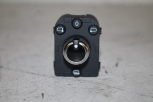 17812681 – 4M0959565H5PR – Spiegel Schalter