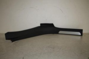 17807964 – 4H4864608K6PS – Säulenverkleidung rechts hinten
