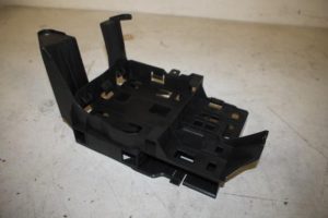 17822289 – 8T8907461 – Steun (diversen)