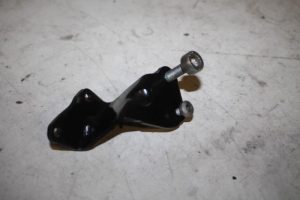 17822665 – 057145283C – Steun (diversen)