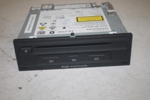 17805737 – 8V0035036C – Regelunit Multi Media