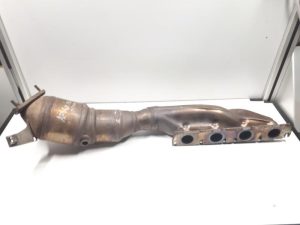 18025599 – 079253020H – Uitlaatspruitstuk + katalysator