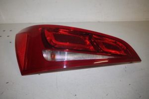 17809526 – 8R0945093 – Taillight, left