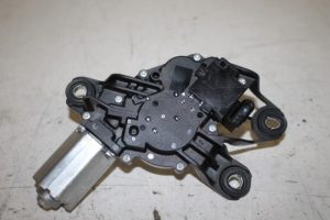 17816550 – 5K6955711A – Ruitenwissermotor achter