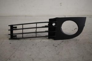 17813214 – 4B0807681T01C – Bumper Rooster