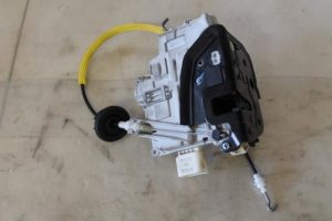 17793748 – 4F0839016A – Türschlossmechanik 4-türig rechts hinten