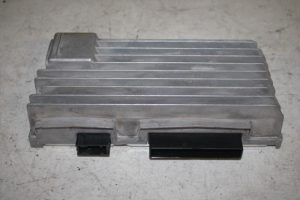 17806976 – 8T1035223 – Radio amplifier