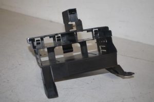 17808904 – 4G0907392A – Steun (diversen)