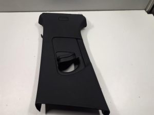 19355181 – 8W0867243EV48 – Säule Mitte links