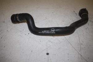 17811605 – 8K0121101AD – Radiator hose